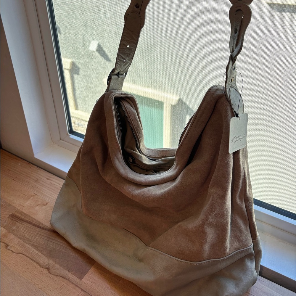 Suede & leather Free People bag with tags!